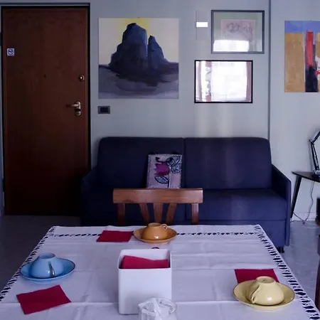 Art B&B You Will Be Surrounded By Art 公寓 *